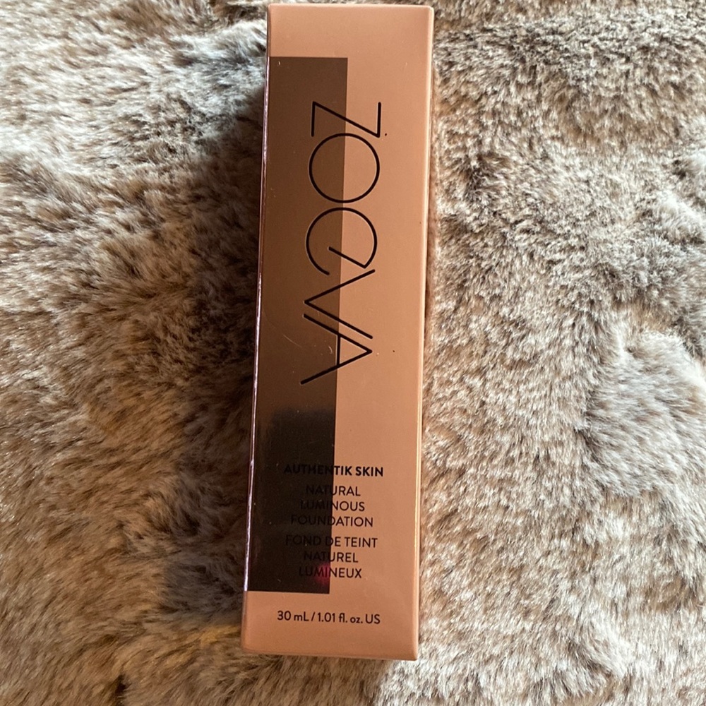 Zoeva Foundation 190N Generous